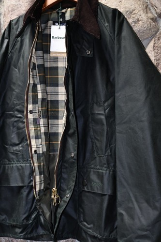 Abrigo Chaqueta Barbour Clásico Bedale Cera Verde Salvia MWX0018SG95 $435 Nuevo Talla 52 - Imagen 4 de 8
