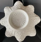 Fenton Milk Glass Daisy And Button Large Scalloped Bowl Dish Vintage