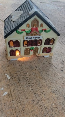 Vintage  Theatre Porcelain Light Up Village Building foundation cracks Bottom