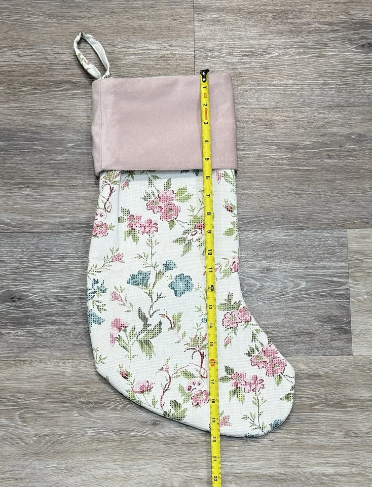 Medias de Navidad Laura Ashley Floral Shabby Chic Rosa Cottagecore Abrigo Decoración Foto 3 de 4