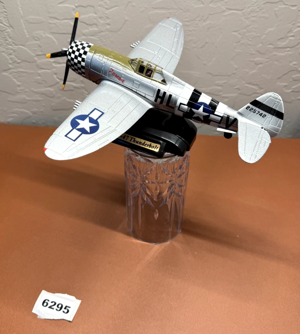 MOTORMAX 1:48 Diecast Aircraft & Spacecraft with Stand | eBay