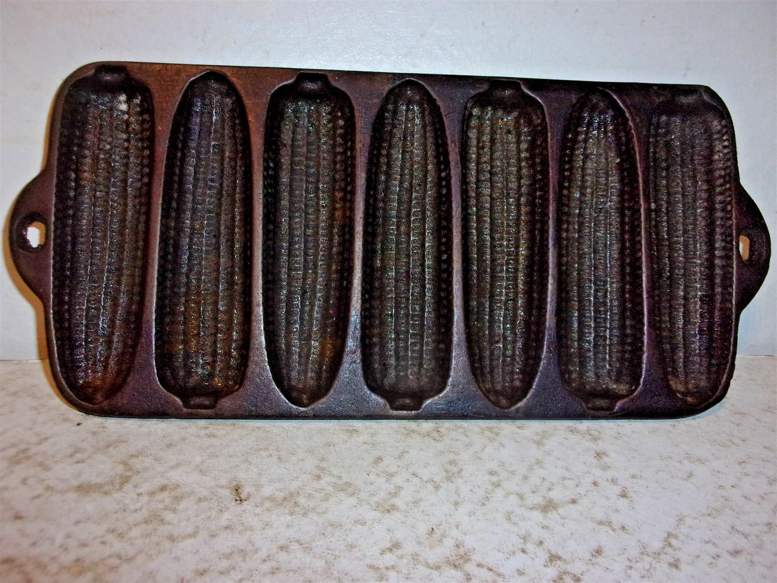 Wagner Ware Cast Iron Cornbread Corn Stick Muffin Pan 7 Made In USA