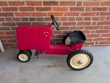 Scale Models Cockshutt 70 Pedal Tractor 