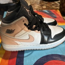 Nike Air Jordan 1 Mid White/Black/Crimson Tint 2021 554725  133 Youth Size 5Y