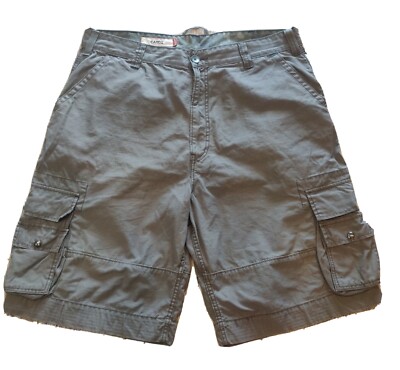 Levi's Cargo Shorts Men Size 40 Olive Green Buttoned Side Pockets