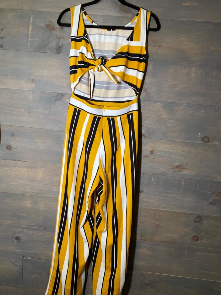 Derek Heart Woman jumpsuit size M pants tie back top wide leg zip