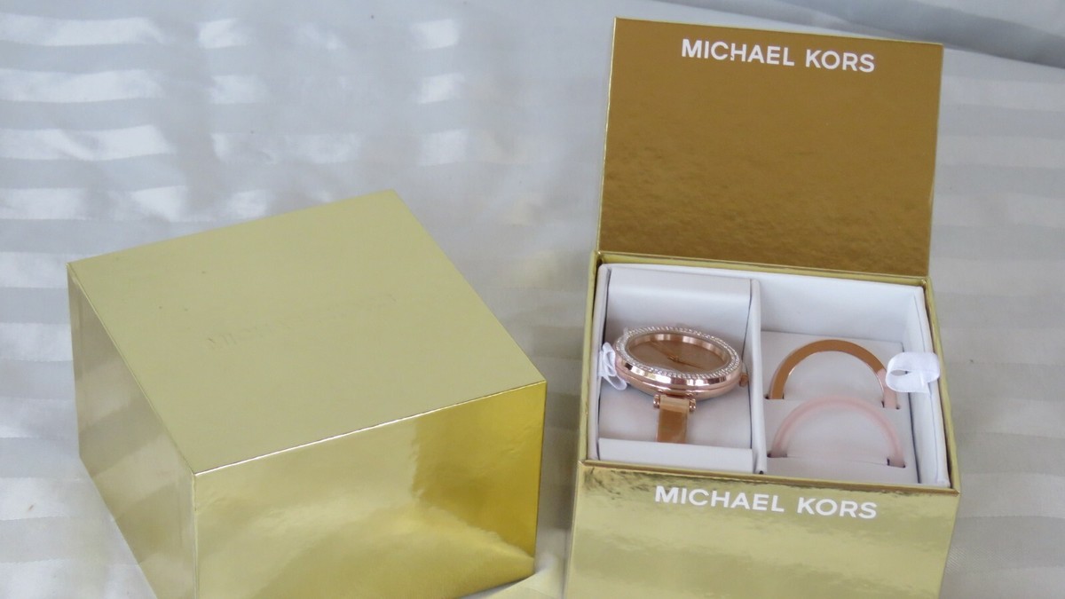 NEW Michael Kors Women