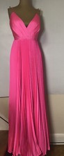 Laundry by Shelli Segal V-Neck Pleated Gown MSRP $248 Size 2