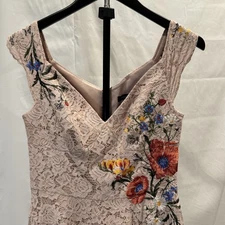 Karen Millen Floral Embroidered Lace Dress Size 6 BlushPink Fit & Flare Occasion