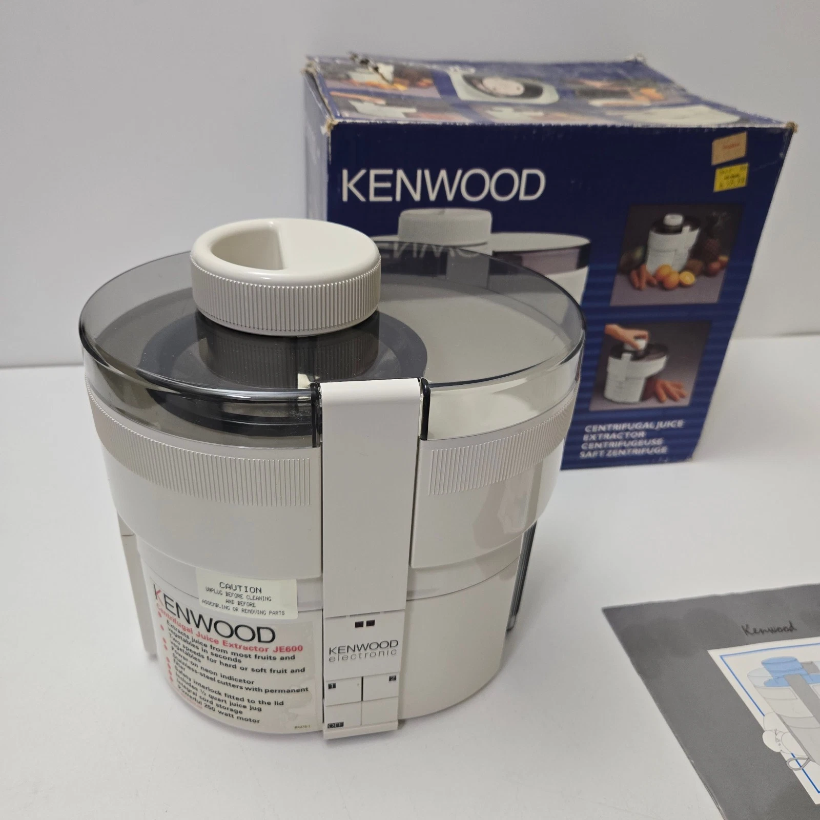 Kenwood JE600 Centrifugal Juice Extractor In Box Tested Working