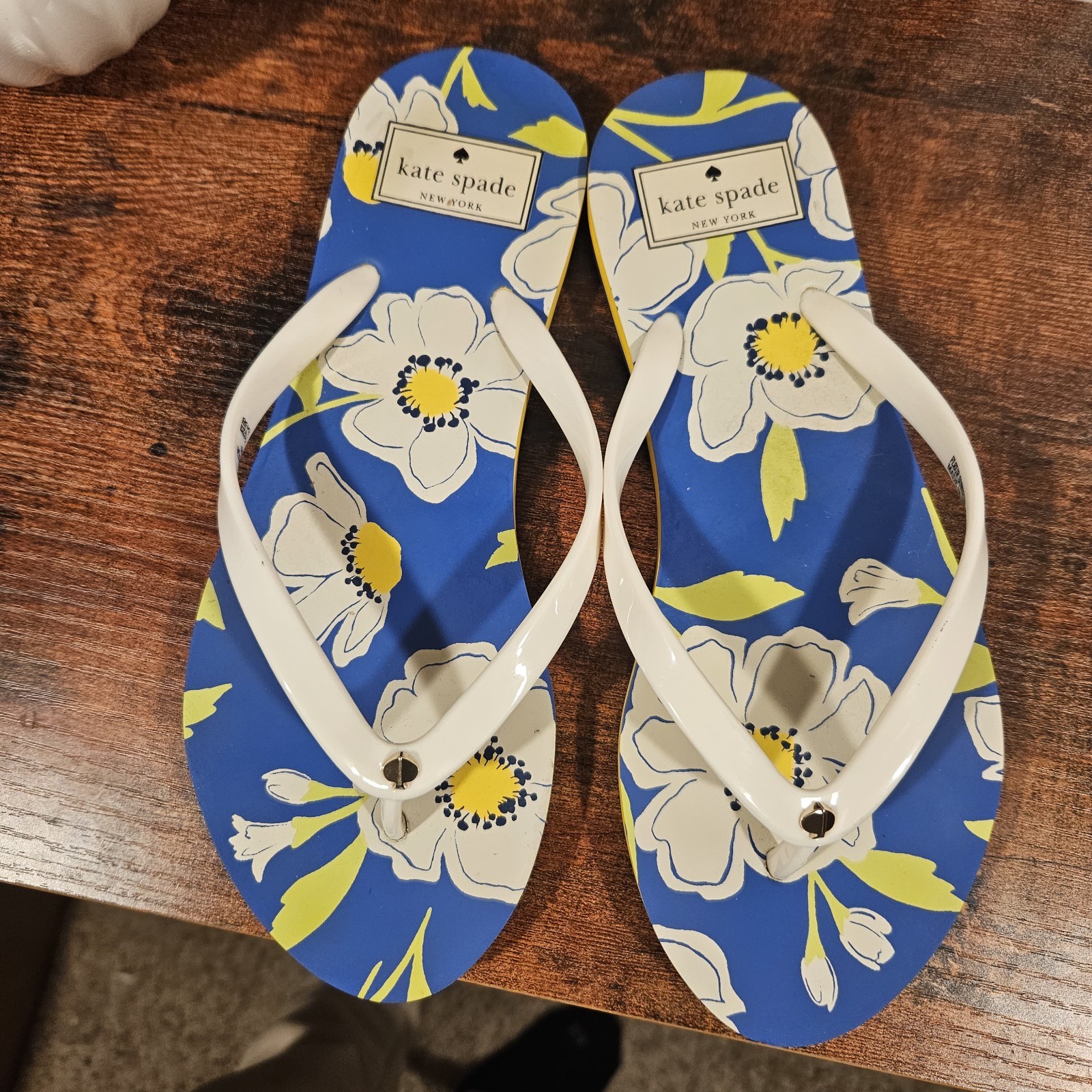Kate Spade New York Flip Flops Thong Sandals Fleur Sunshine Women’s Size 7