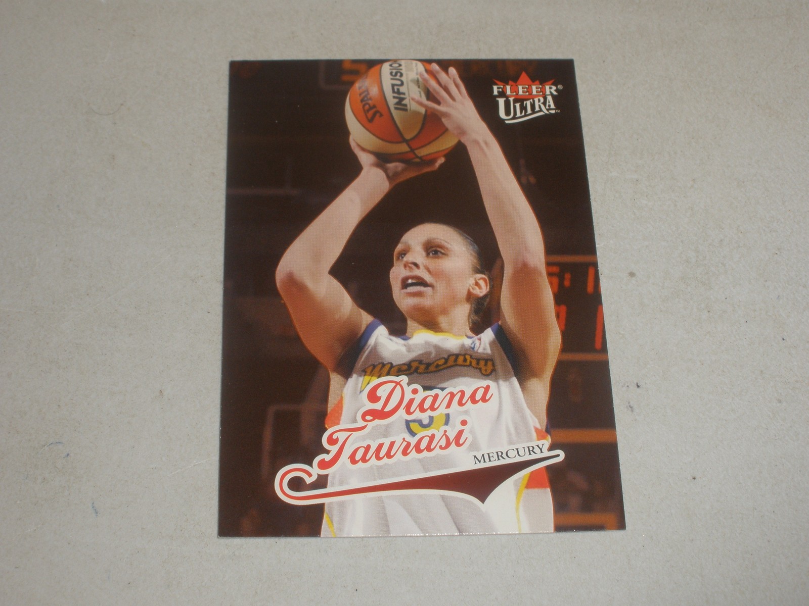 2004-05 Fleer Ultra #91 Diana Taurasi Rookie RC B