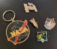 NASA PIN lot of 5, Keychain Vtg America's Pride, Shuttle, Sts 122, Poindexter