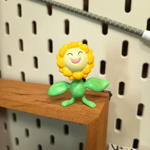 TOMY Pokemon SUNFLORA 2" Mini Figure CGTSJ Vintage Nintendo Toy Collectible