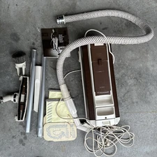 electrolux deluxe special vacuum cleaner Vtg Manual Accessories Works Bags