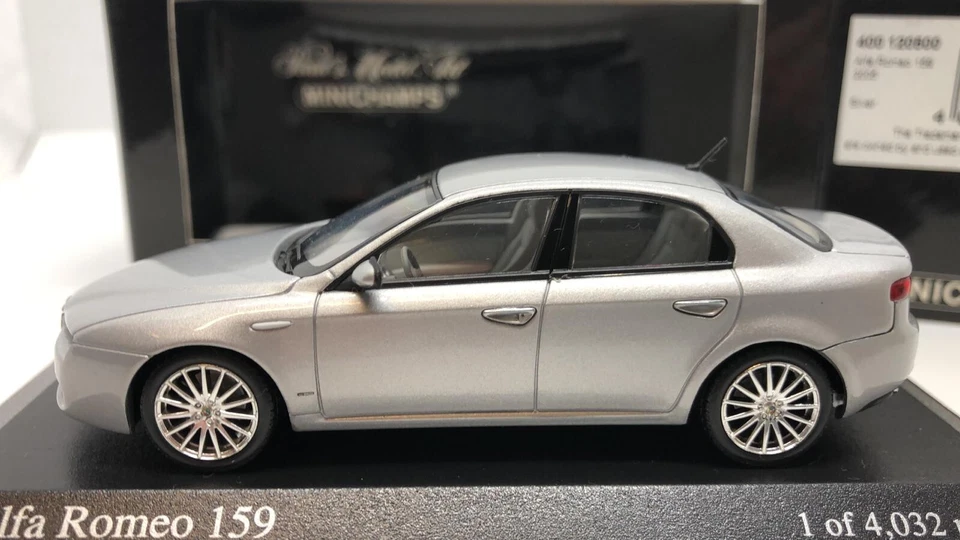Minichamps ALFA ROMEO 159 ARGENTO EDIZIONE LIMITATA 1/4032 PZ.  SCALA 1:43 - Immagine 2 di 4