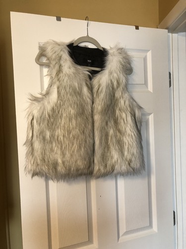 Mossimo Faux Fur Vest Size S White 