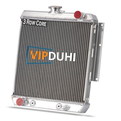 3 Row Aluminum Radiator for 1966-1974 Jeep DJ5 2.2L 3.2L 3.7L 3.8L 4.2L L4 L6 V6