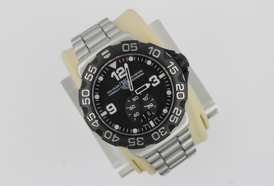 Tag Heuer 44mm Men\'s Formula 1 Black Dial Swiss Quartz Dive Watch! Ref: WAH1010! Tag Heuer 44mm Men main image 3