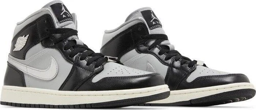 Jordan 1 SE Mid Black Chrome W