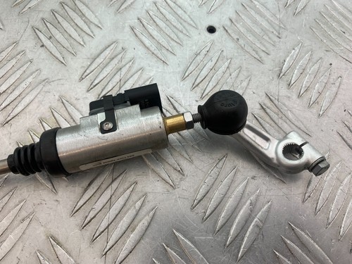 BMW M1000 R QUICKSHIFTER YEAR 2023-2024 (CMB1140) - 第 3/10 張圖片