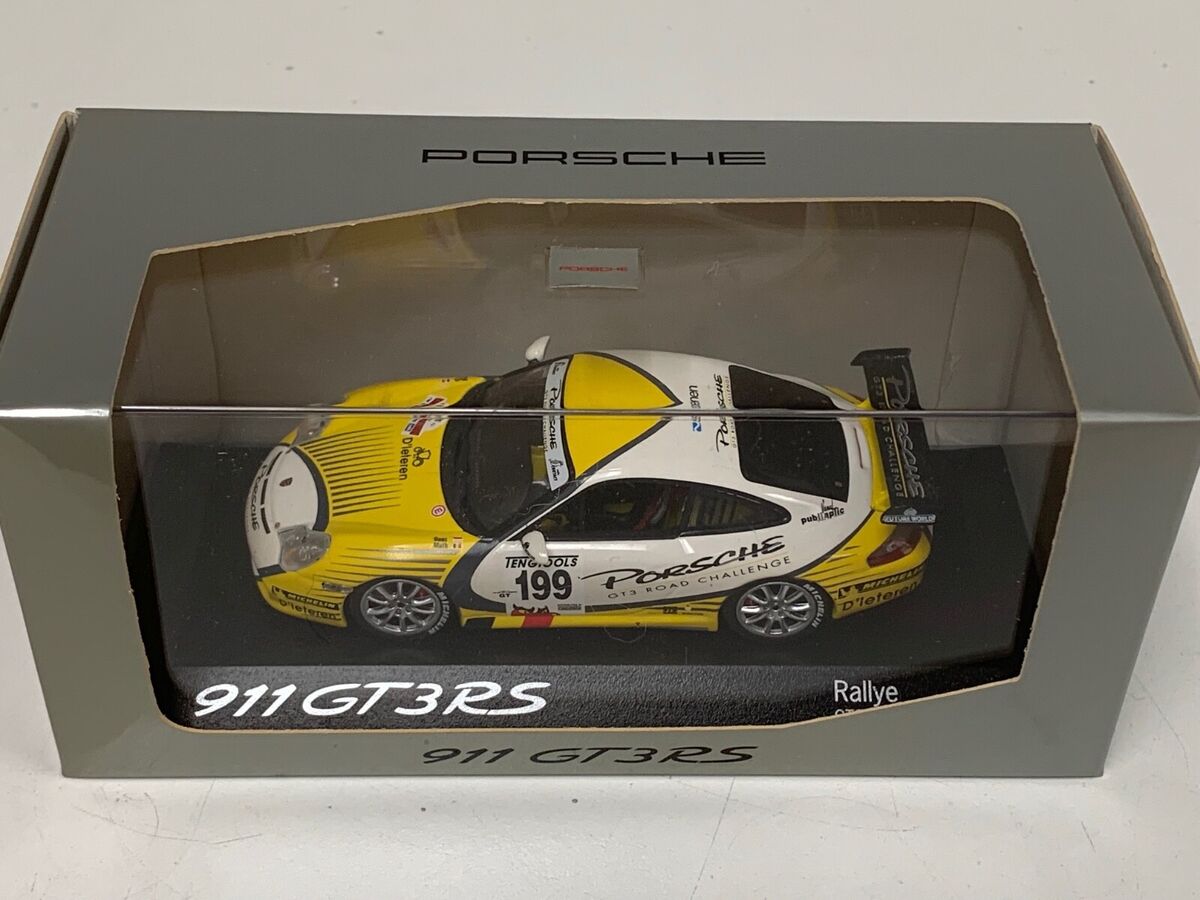 1/43 Minichamps Porsche 911 GT3 RSR Presentation Dealer 1/43 Minichamps Porsche 911 GT3 RSR Presentation Dealer