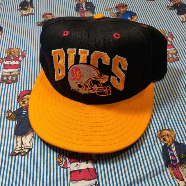 Vintage Tampa Bay Buccaneers Bucs Starter Lightning Shockwave Hat/Cap