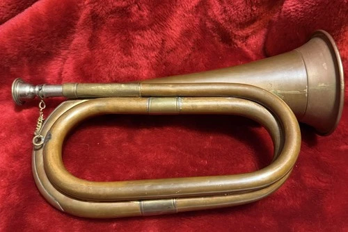 ANTIQUE ORIGINAL WW1 BRITISH ARMY BRASS COPPER MILITARY BUGLE VINTAGE