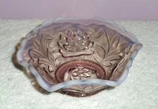 ANTIQUE FENTON AMETHYST OPALESCENT WATERLILY and CATTAILS BERRY BOWL  1908-10
