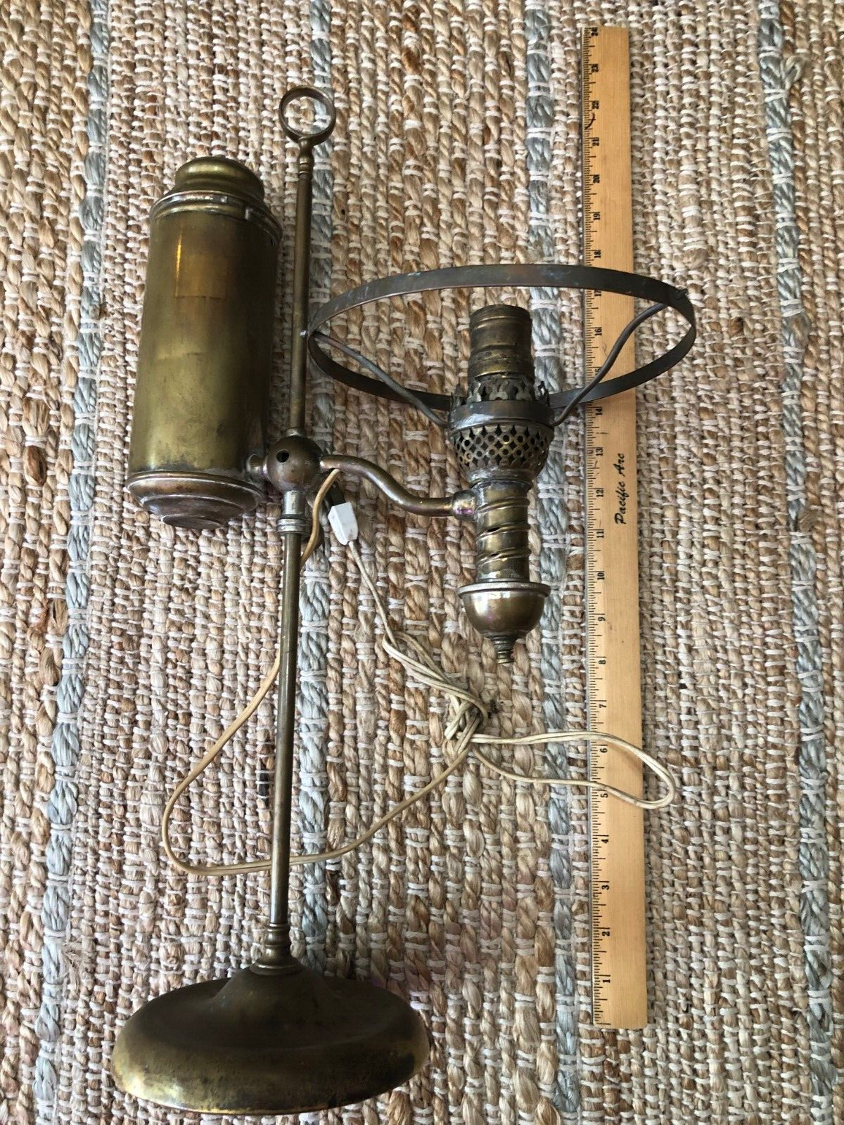 ANTIQUE STUDENT OIL DESK LAMP PARTIALLY ELECTRIFIED PARTS OR REPAIR