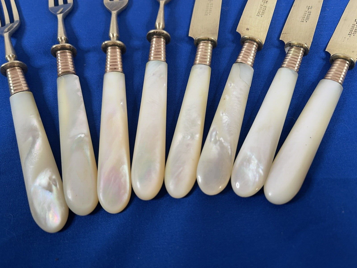 Antique Desert Forks & Fruit Knives Stahl Bronce Pearl Handle 8 Pc