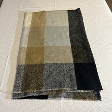 Anthropologie Women's Plaid Blanket Long Scarf Multicolor Beige Black Preppy