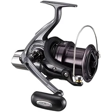Daiwa Surf Casting Reel 17 Crosscast 5500 Gear Ratio Ambidextrous