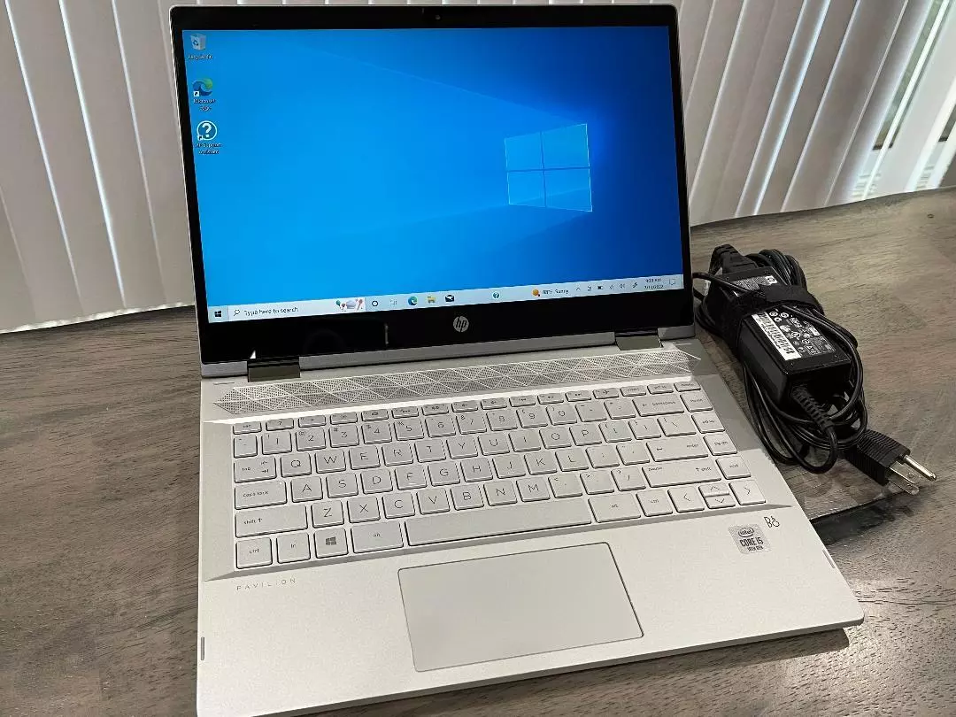 HP Pavilion x360 14 Touchscreen 2 in 1 i5 10210U 8GB 256GB Win10