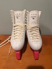 Gently Used Riedell Electra Light Figure skates, Size 240, Women's size 5.5