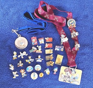 Disney Donald Duck And More Pin Lot Of 29 And 2 Lanyards