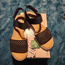 Skechers Bobs Desert Kiss Sugar Kiss Sandals Women's Sz 9 Black 113542 NIB