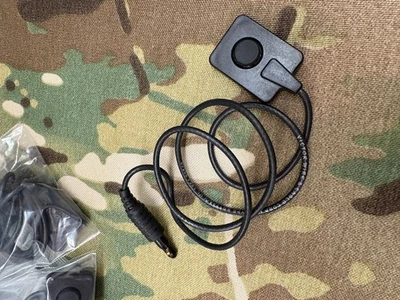 US MIL.AN/PEQ INSIGHT LASER sight LIGHT PRESSURE PAD SWITCH CRANE PLUG USA