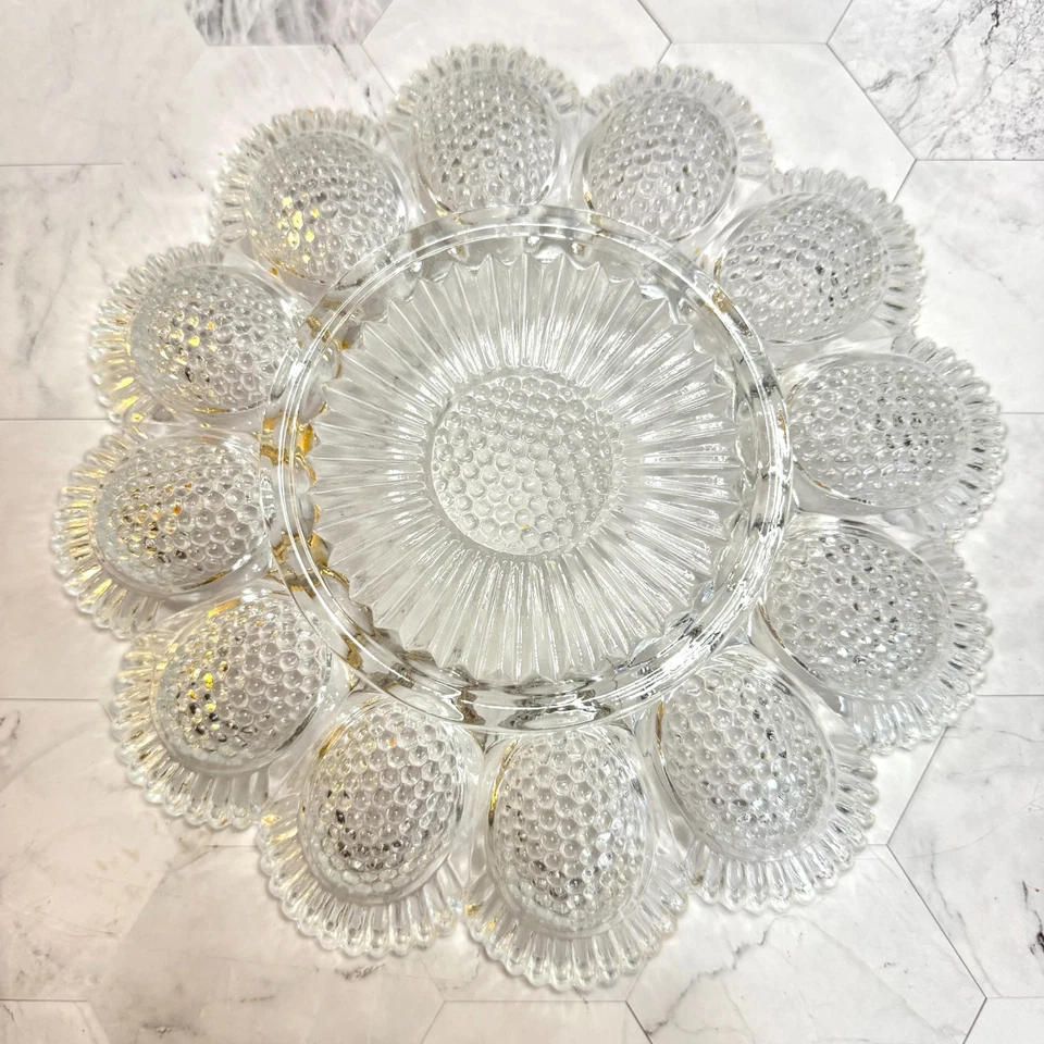 Plato de plato de huevo vintage de vidrio prensado transparente de 9,5" Indiana Hobnail 12 Deviled Foto 4 de 4