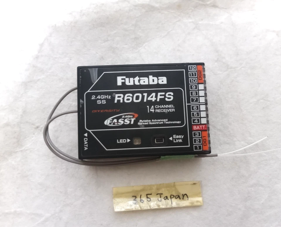 Futaba R6014FS 14Channel 2.4Ghz FASST SS Telemetry Receiver - Image 2 of 4