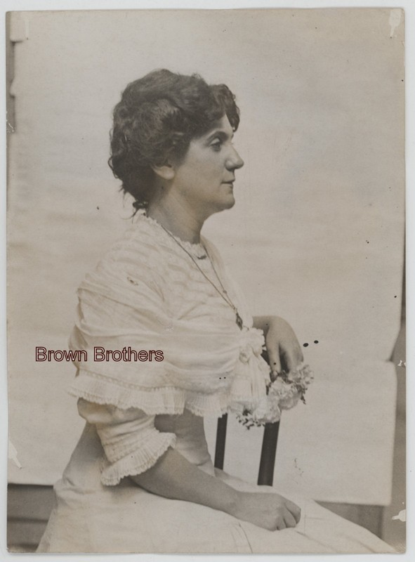 Vintage 1910s "Southend Beauty Competition Helen Grant 2nd Prize" Photo