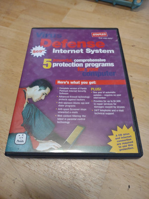 Panda Staples Virus Defense Internet System CD Antivirus Software - with key