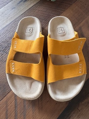 Veja ETNA SUEDE SAFRAN ALMOND Sandals Size US Women s 6-6.5, Men s 5 Euro 36