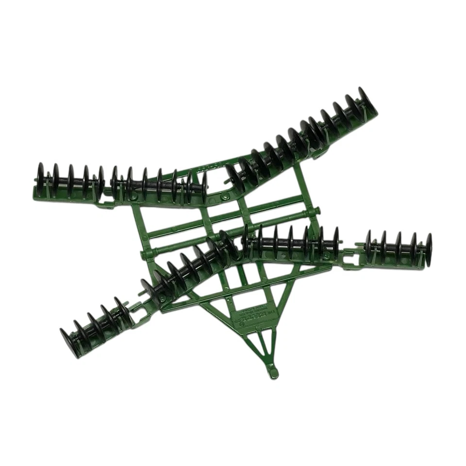 ERTL JOHN DEERE FOLDING DISC HARROW 1:32 - Image 3 of 3