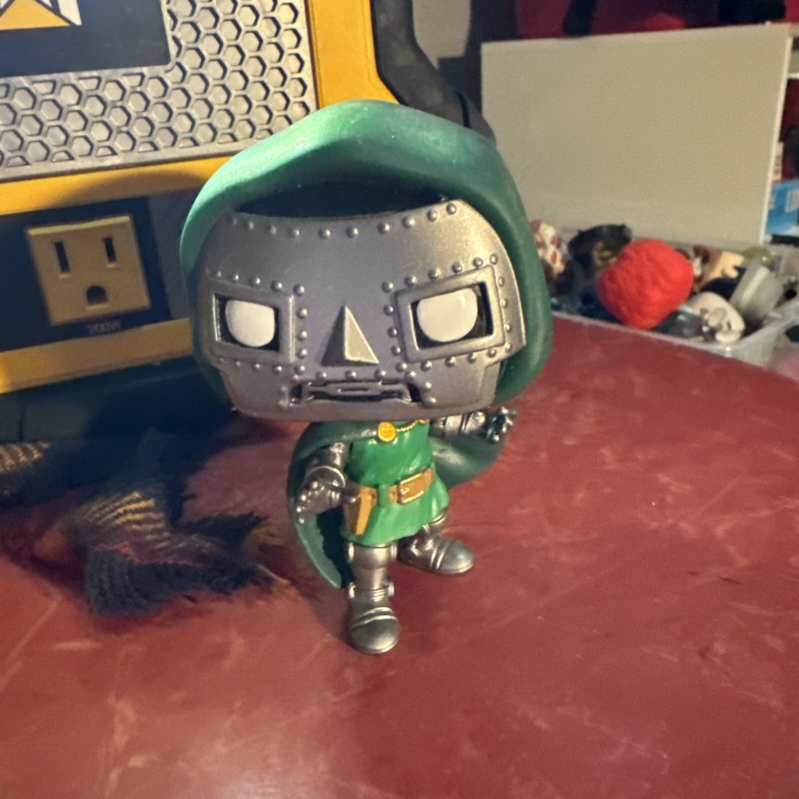 Sale Funko Pop! Vinyl: Marvel - Doctor Doom #561