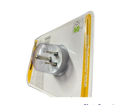 Pack De 2 Adaptateurs Voyage Masterplug UK Vers USA/Canada + 2 Ports USB (neuf)