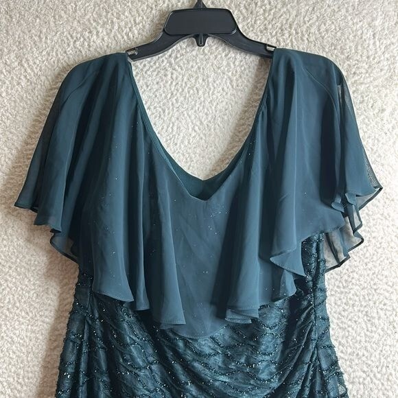 NWT Connected Apparel Womens Green Ruffle Chiffon Overlay Sheath Dress PLUS 16