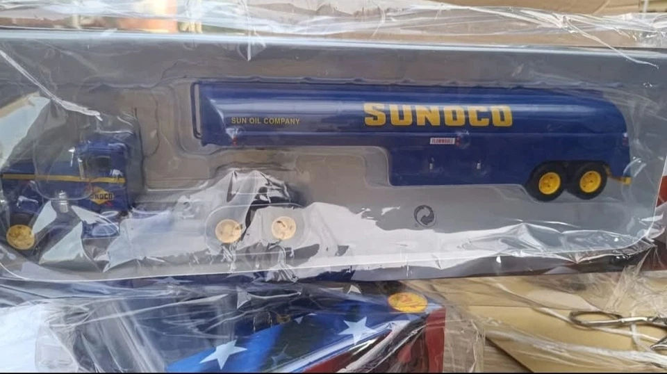 PETERBILT 281 SUNOCO (1958) TANQUER, AMERICAN TRUCK, 1:43 ALTAYA, diecast NEW!! - Image 2 of 4