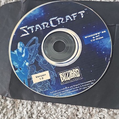 Blizzard StarCraft PC CD-ROM v1.0 Windows 95/NT Strategy Game w/ Manual 1997