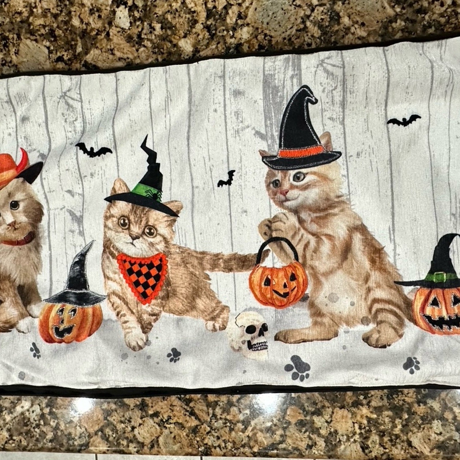 Halloween Table Runner, Cat Table Runner, Hallowe… - image 1